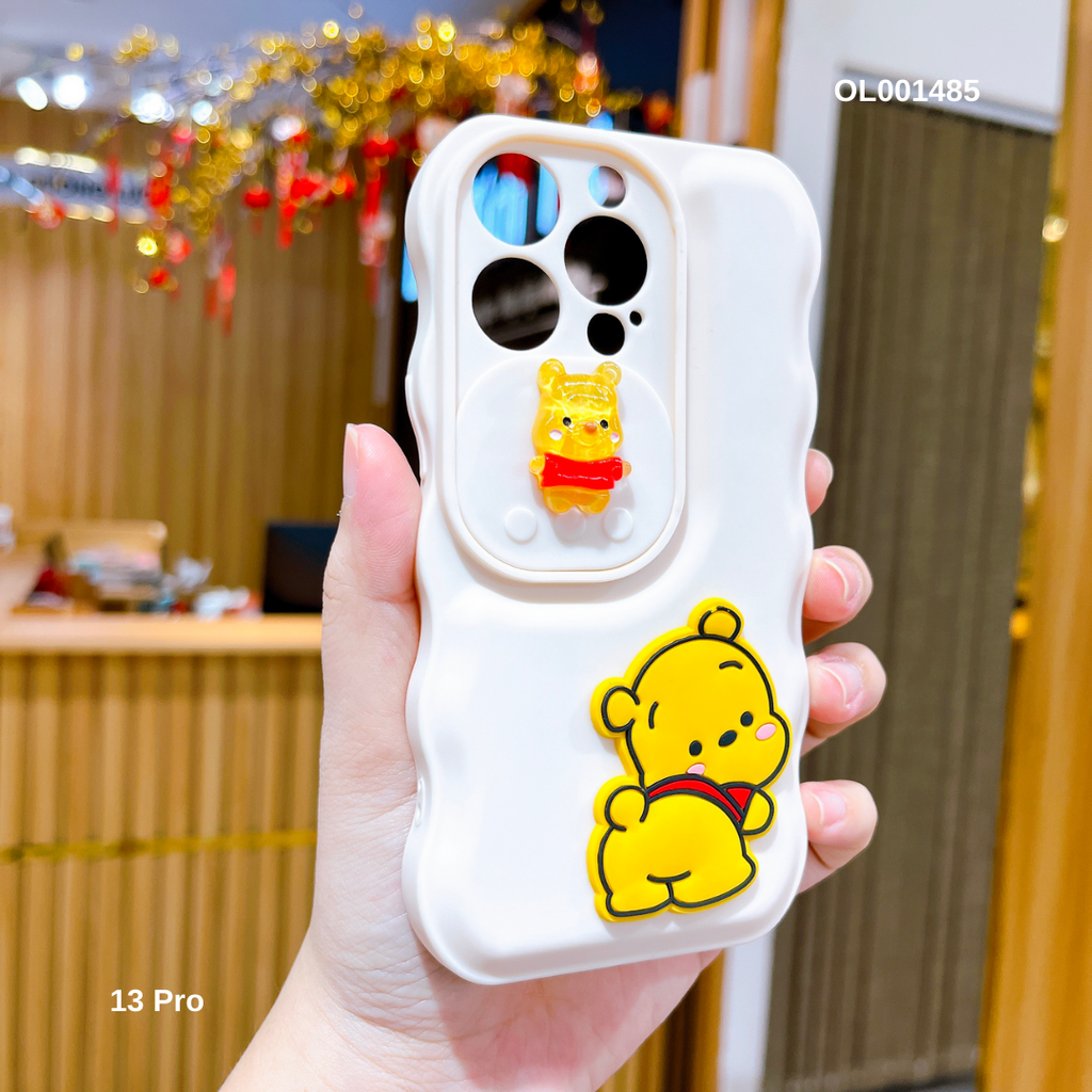 Ốp IP 13 Pro silicon Gấu nổi trượt camera đính sticker