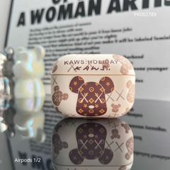 Case Airpods 1/2 Kaws Holiday Trắng sữa