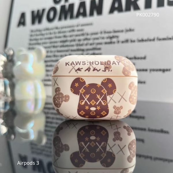 Case Airpods 3 Kaws Holiday Trắng sữa