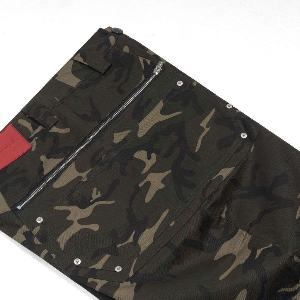  Quần Short Kaki Ống Rộng hoạ tiết camo | 18PLUS CAMO JORTS 