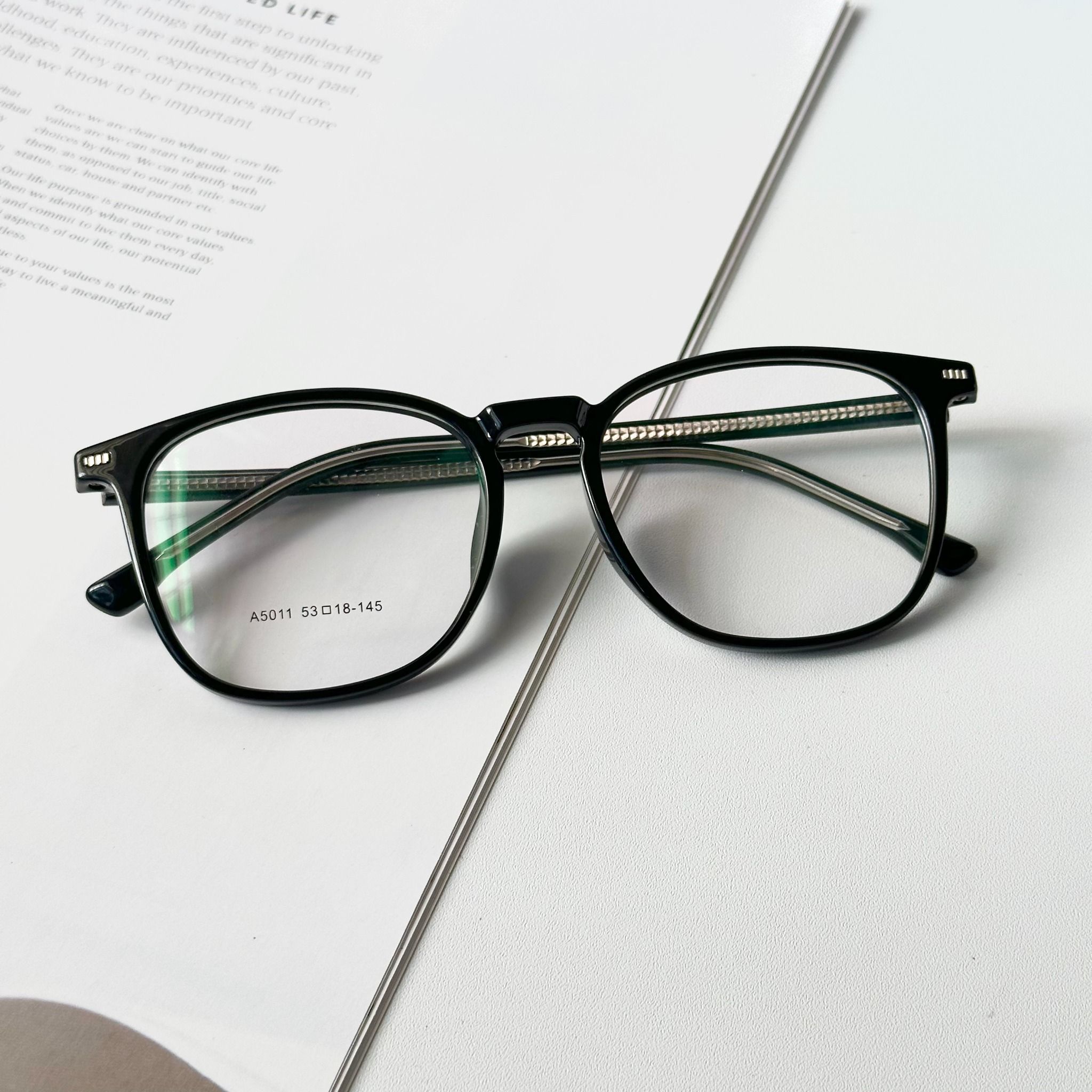 Gọng kính Nhựa dẻo Vuông bầu Nam Nữ Unisex SGNew 5011