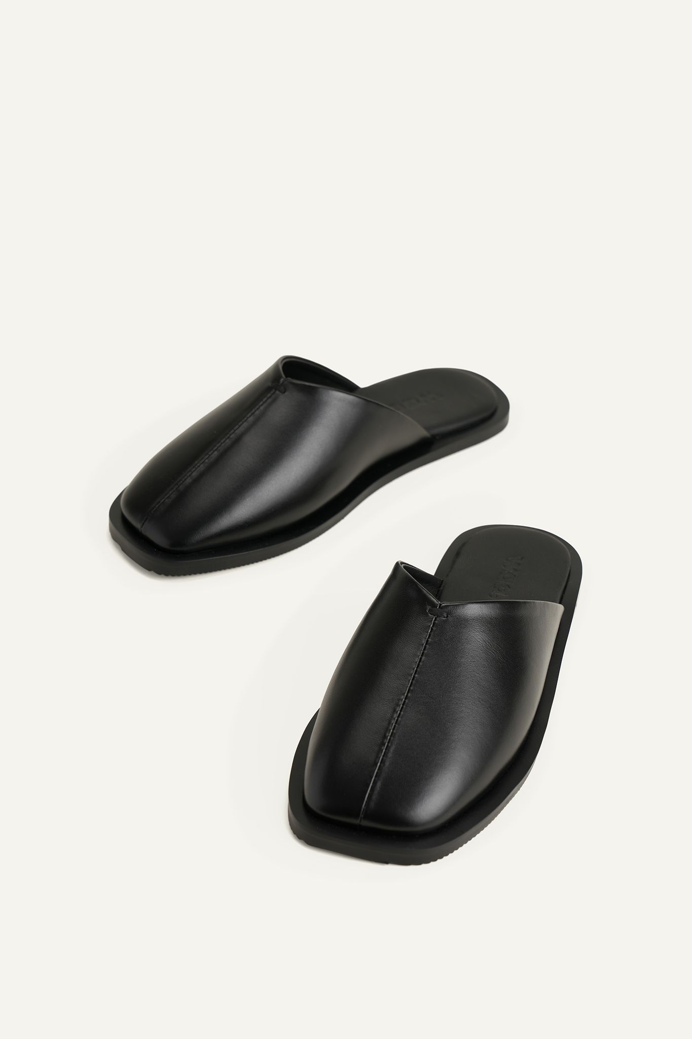 HÀ MULES