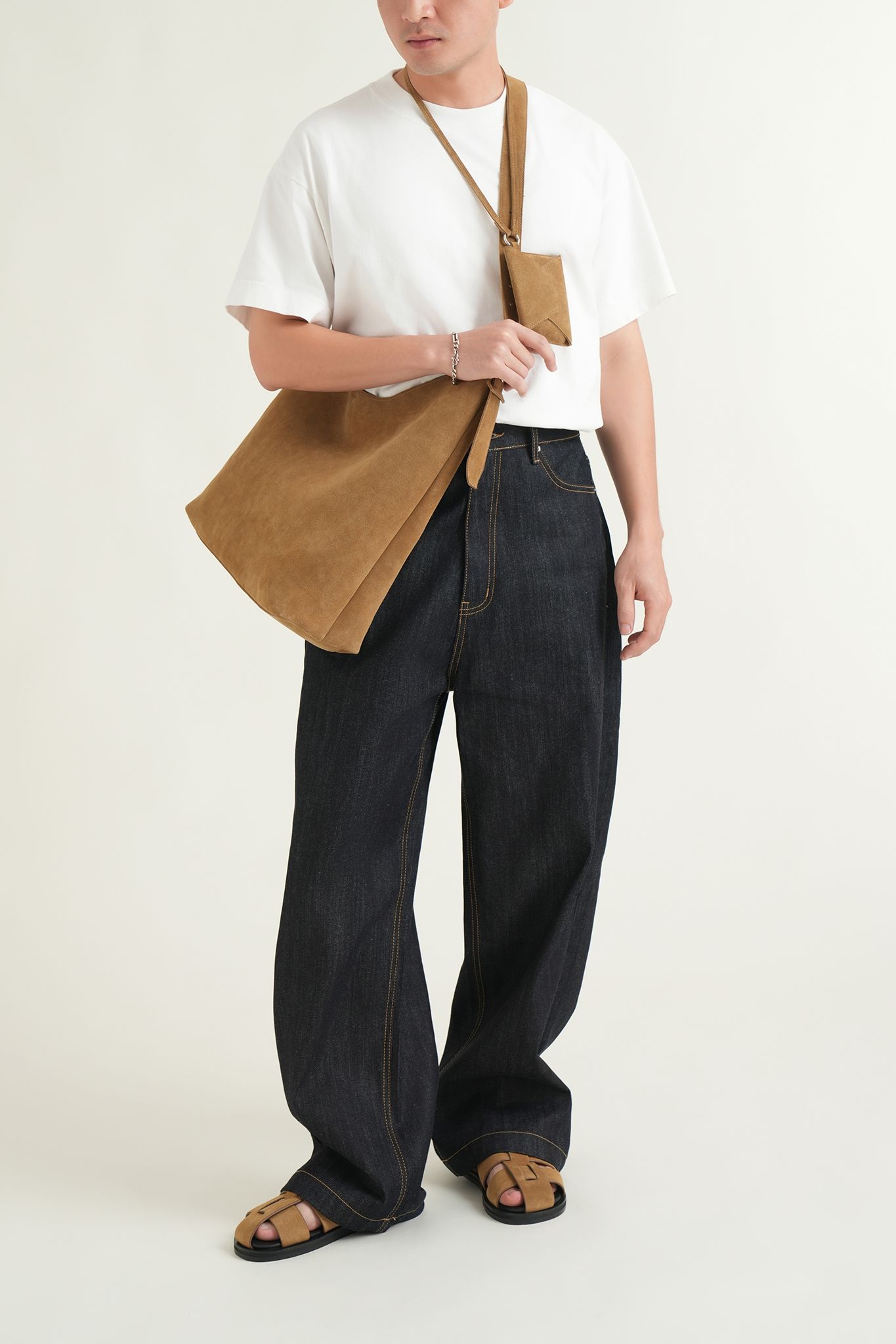 LARGE HOBO BAG
