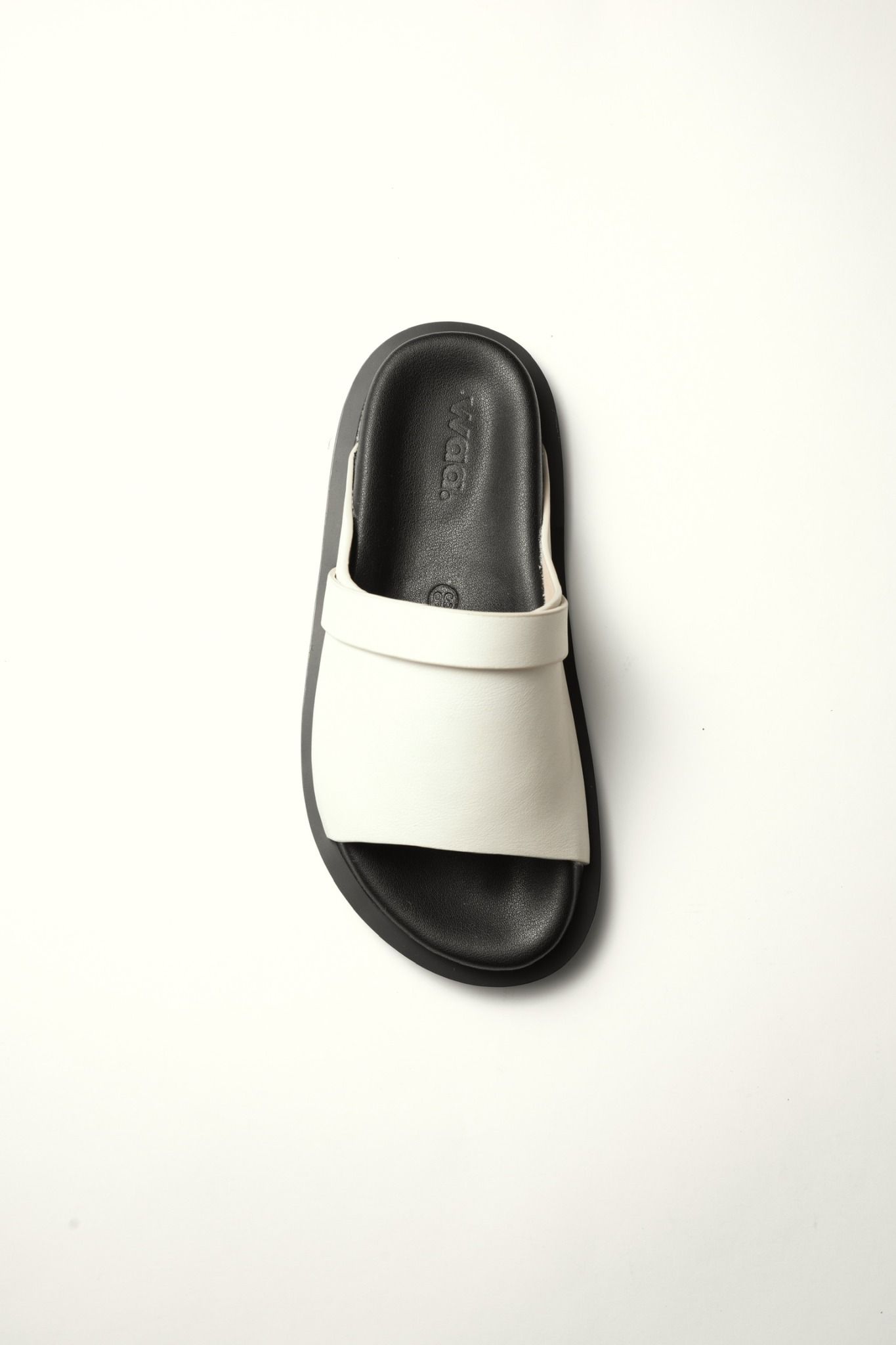 BUN SANDALS
