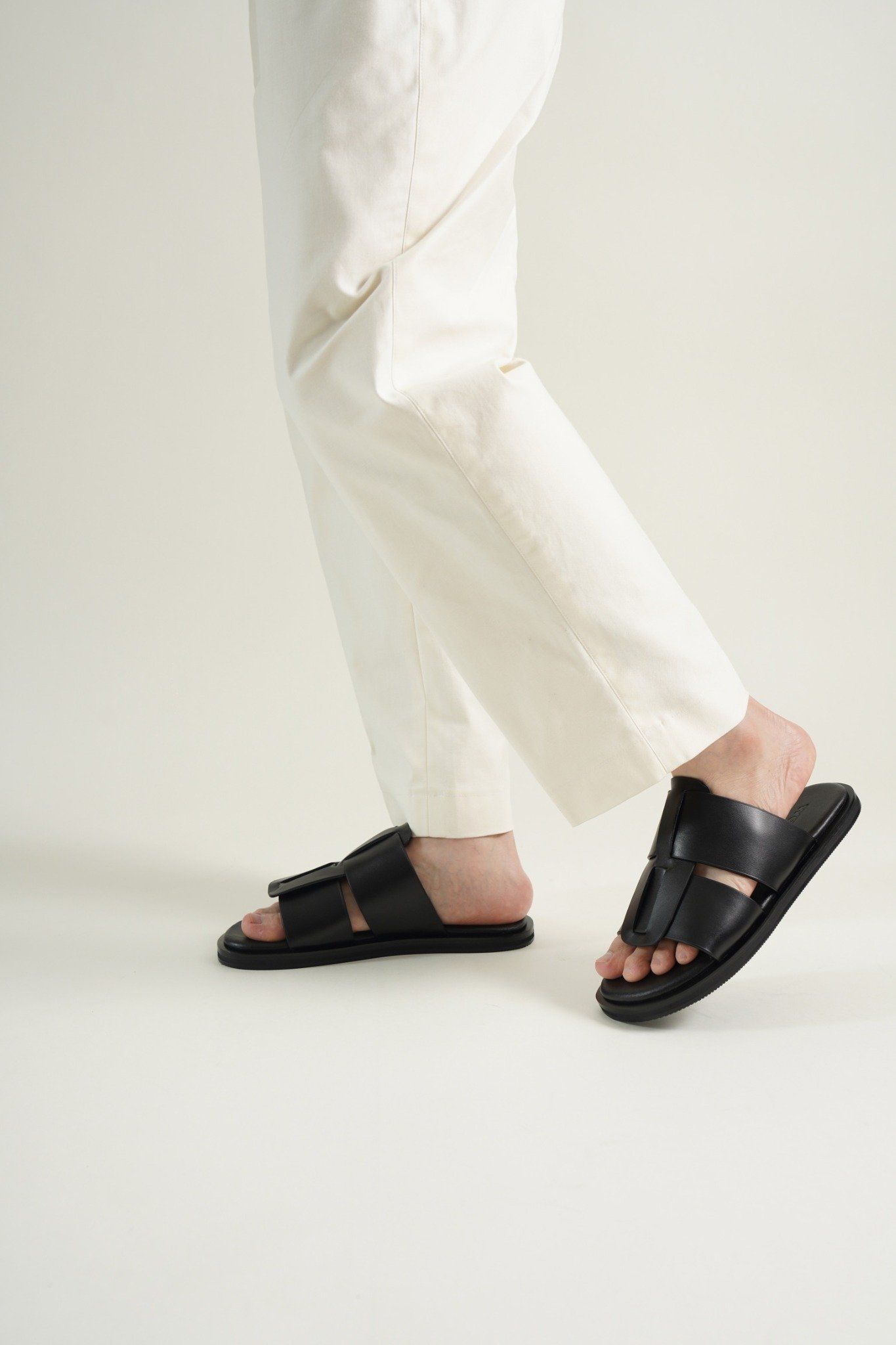 RÁ SANDALS