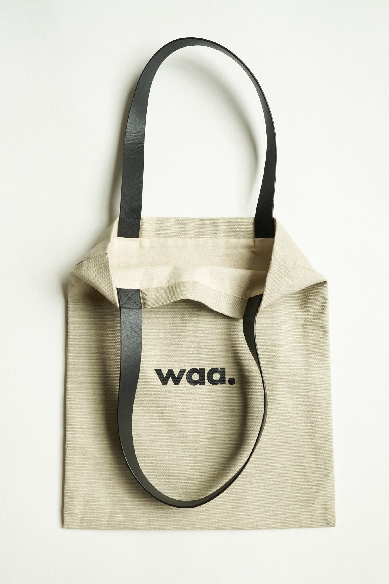 TÒTE BAG