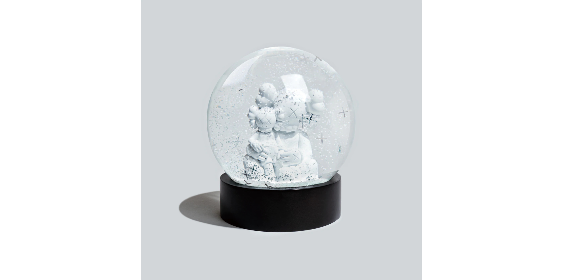 Kaws: Holiday Changbai Mountain Snow Globe Đồ Chơi Mô Hình Cao Cấp