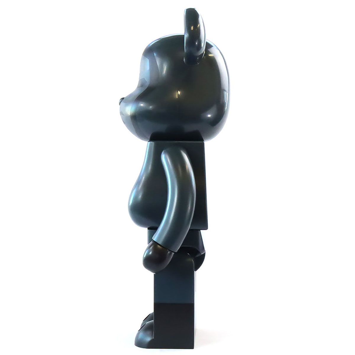 Bearbrick Squid Game Frontman Đồ Chơi Mô Hình Cao Cấp Size 1000% Chính Hãng