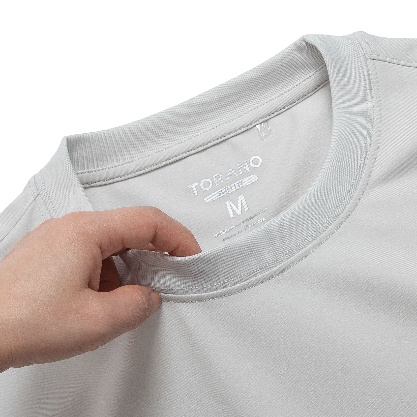  Áo T shirt trơn in logo ngực FSTS001 