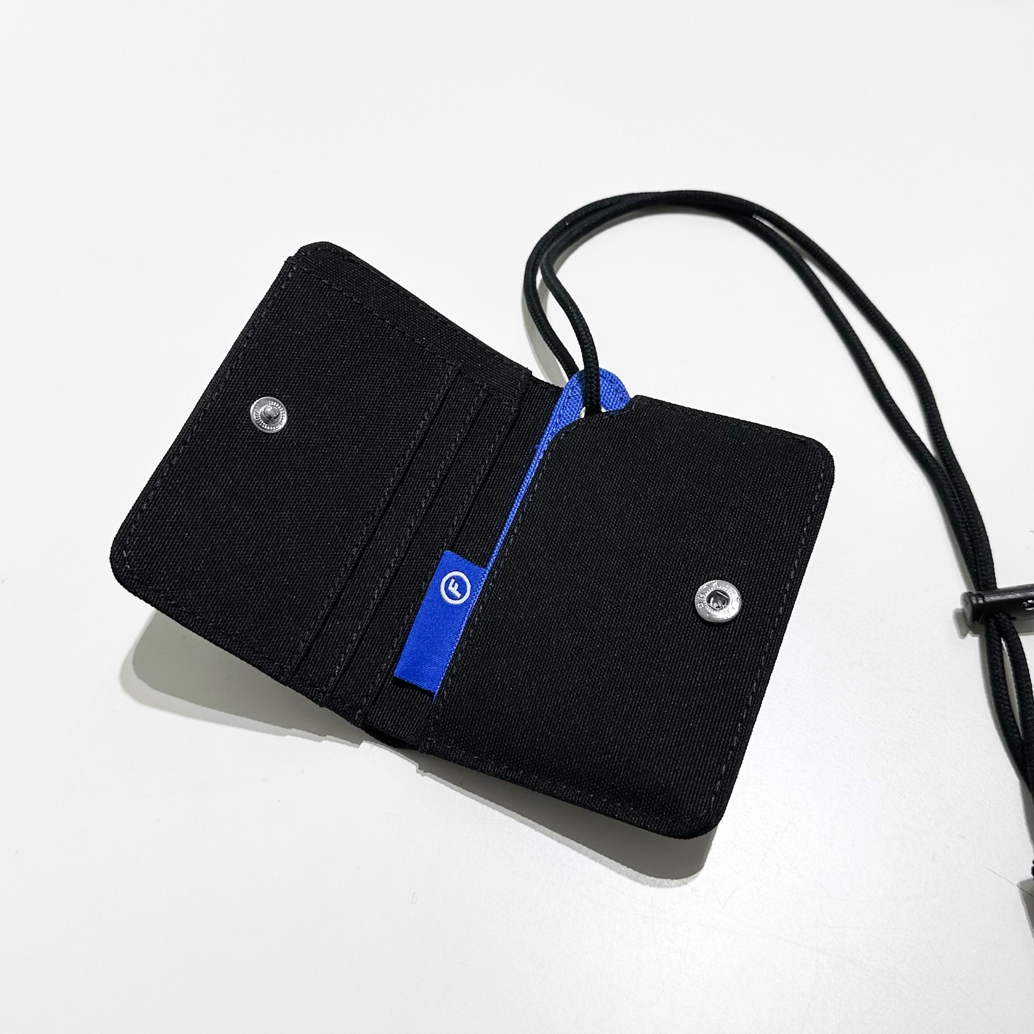 FEARLESS F Logo wallet