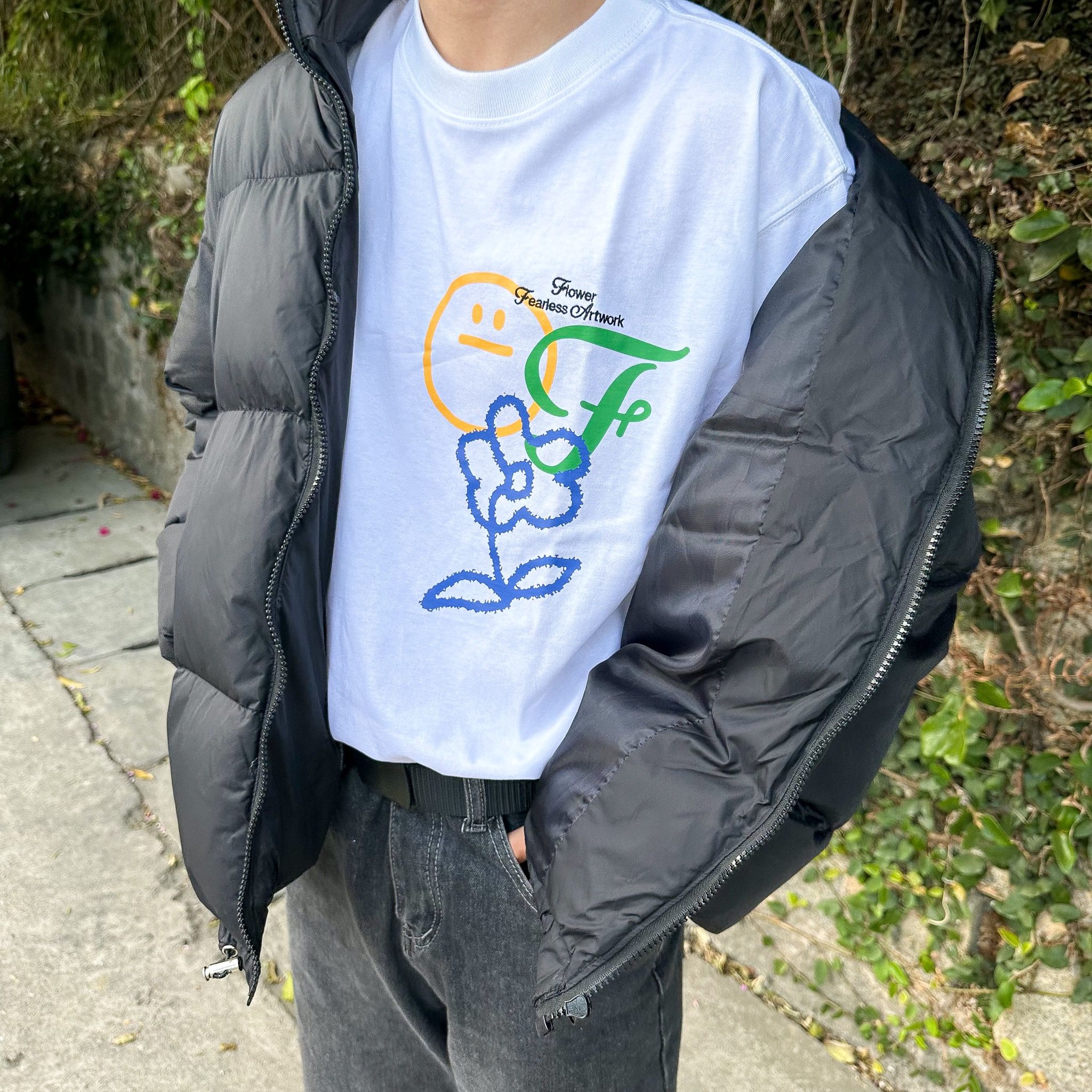FEARLESS Flower artwork tee