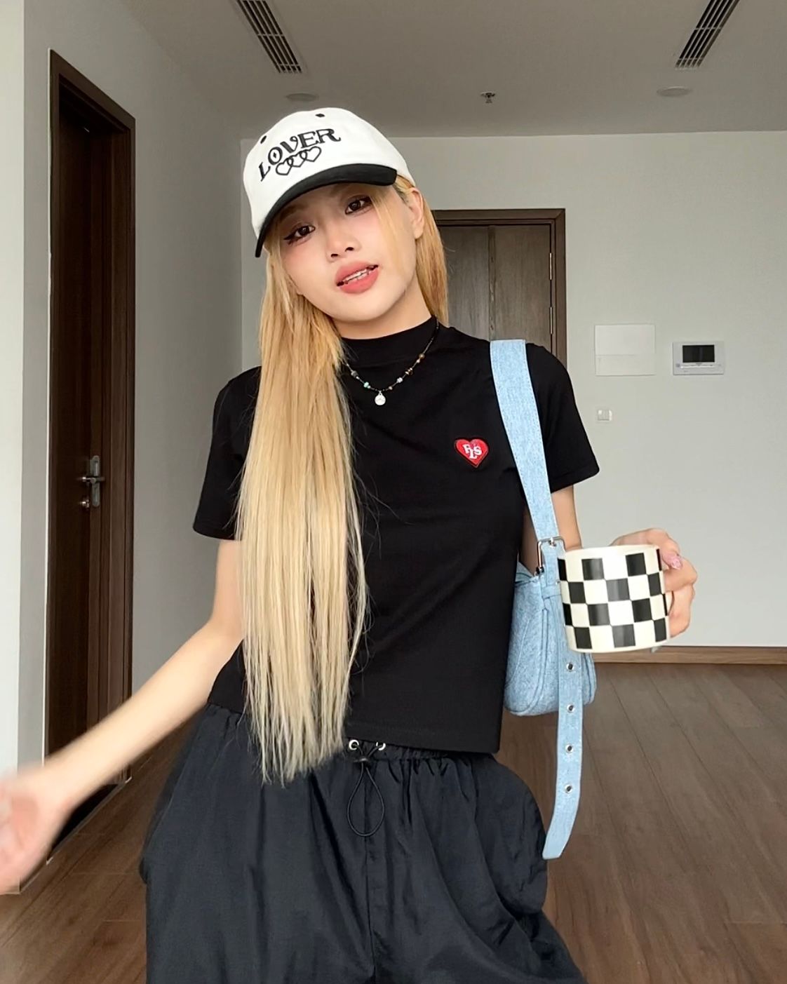 FEARLESS FLS Heart basic croptop tee