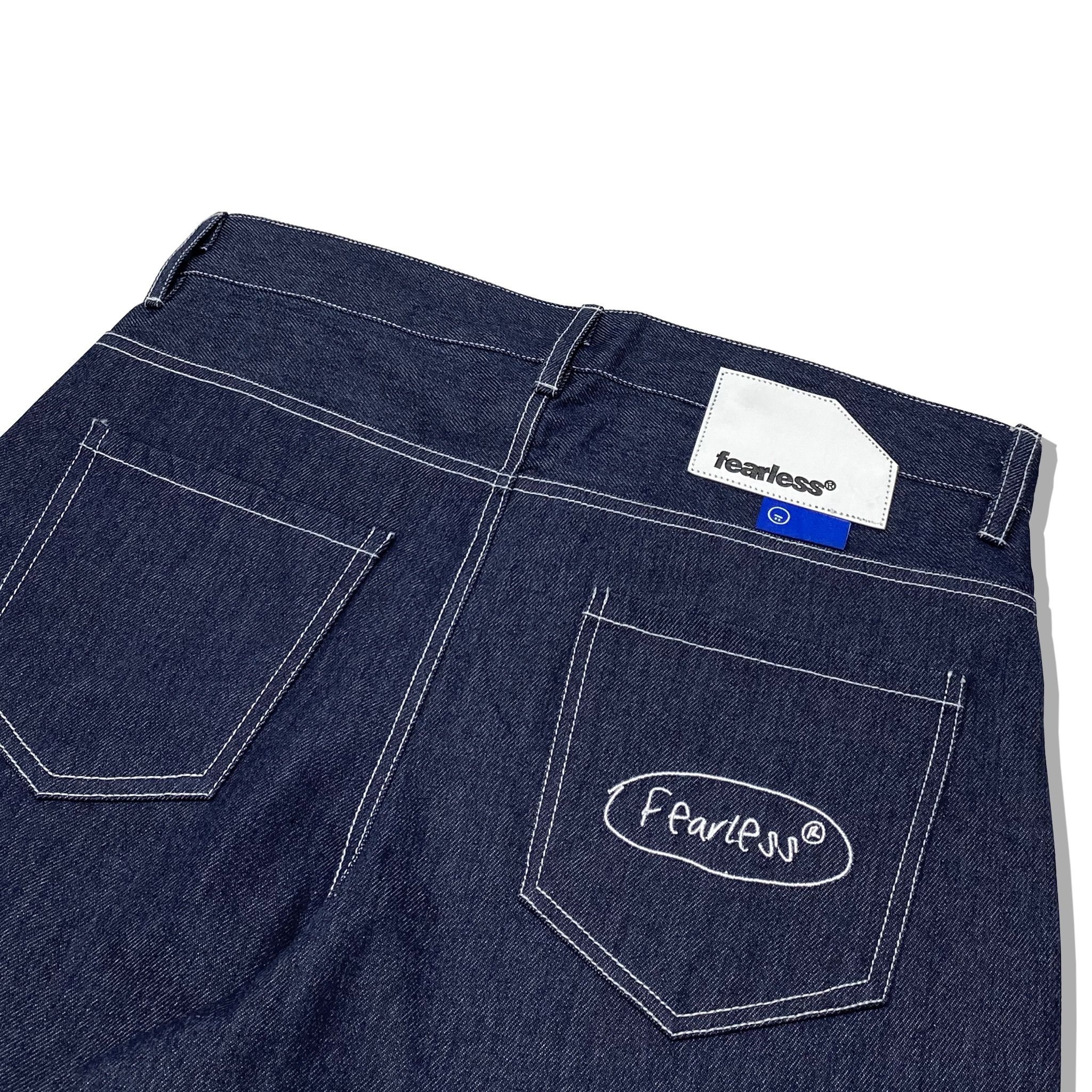 FEARLESS Oval Logo raw denim pant