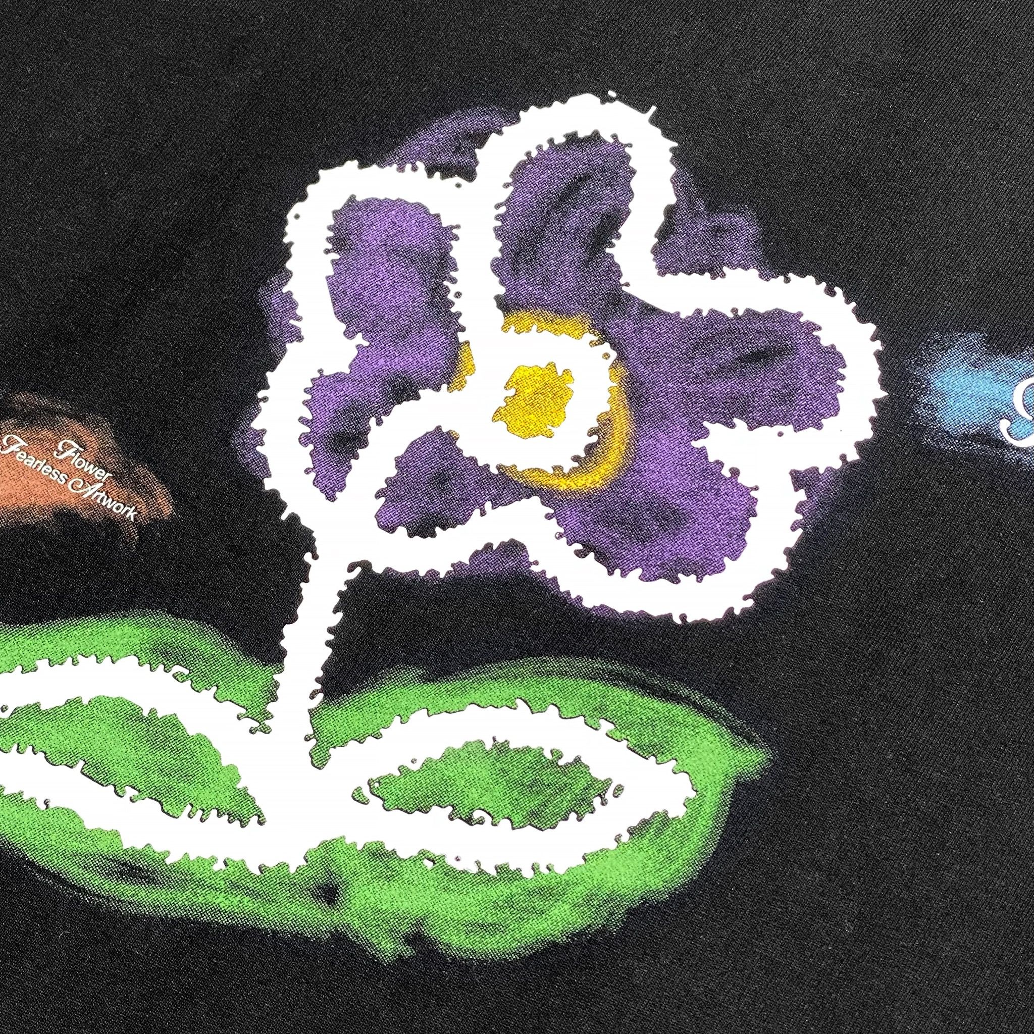 FEARLESS Flower artwork black tee