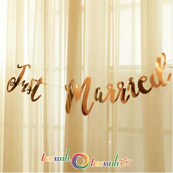 DÂY TREO TRANG TRÍ TIỆC CƯỚI JUST MARRIED
