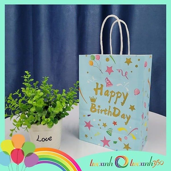 02 túi giấy đựng quà cho tiệc sinh nhật (15 x 21 x 8 cm)