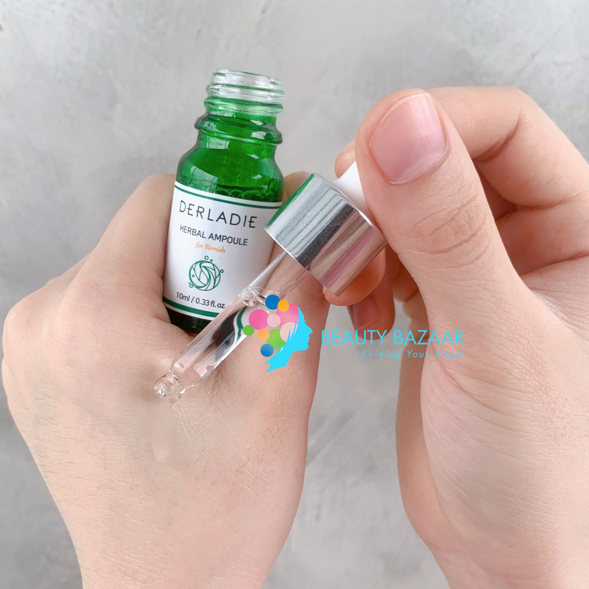 Chấm Mụn Tràm Trà Giảm Sưng Viêm Derladie Herbal Ampoule For Blemish 10ml