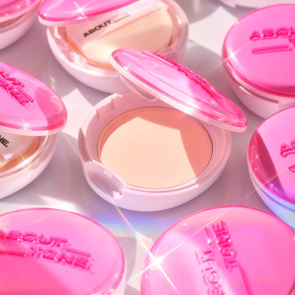 Phấn Phủ Nén Có Nhũ Kiềm Dầu About Tone Glow Powder Pact 8g (Hồng)