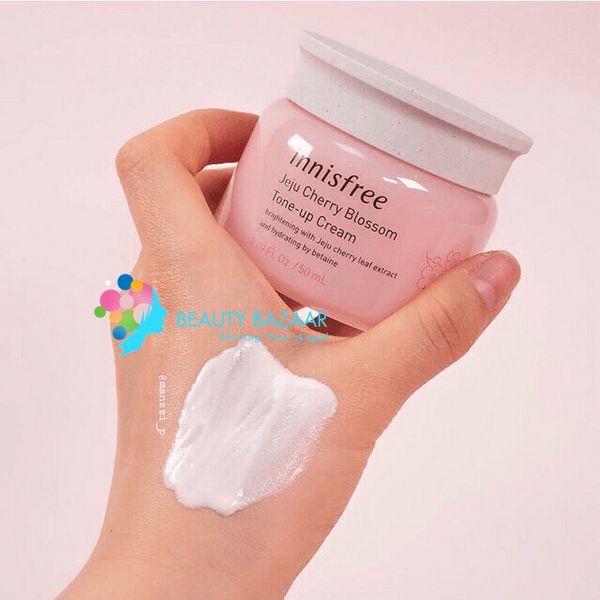 Kem dưỡng trắng da, nâng tone tức thì Innisfree Jeju Cherry Blossom Tone Up Cream 50ml