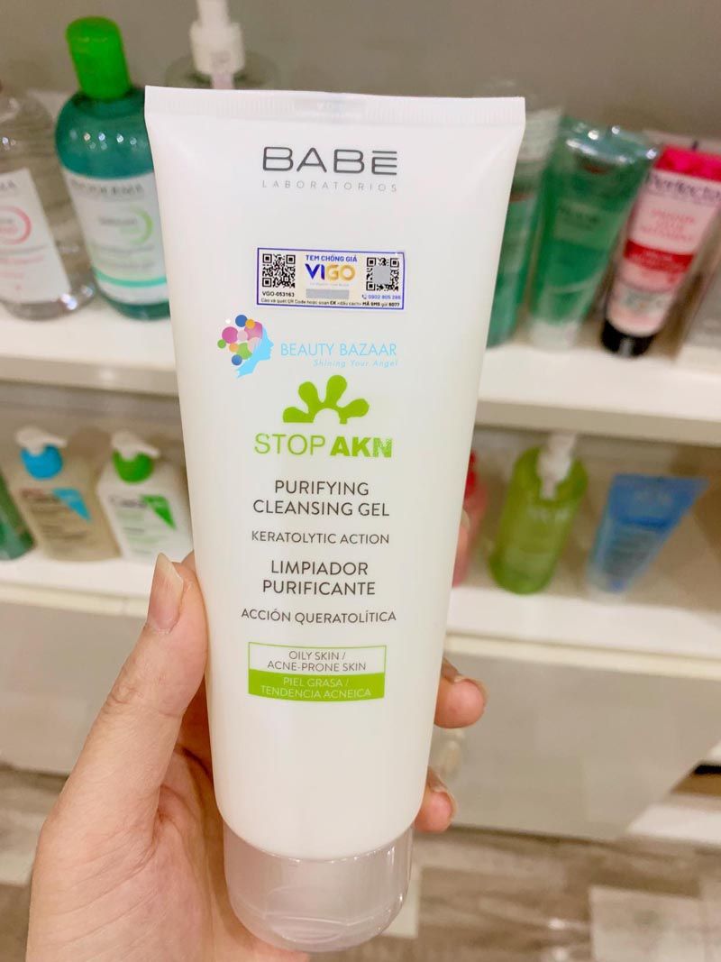 Sữa Rửa mặt Dạng Gel Cho Da Dầu Mụn Laboratorios Babe Stop Akn Purifying Cleansing Gel 200ml
