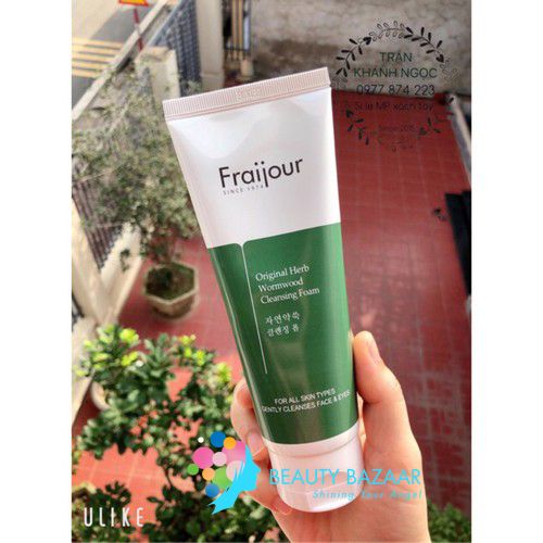 Sữa rửa mặt thảo mộc Fraijour Original Herb Wormwood Cleansing Foam 150ml
