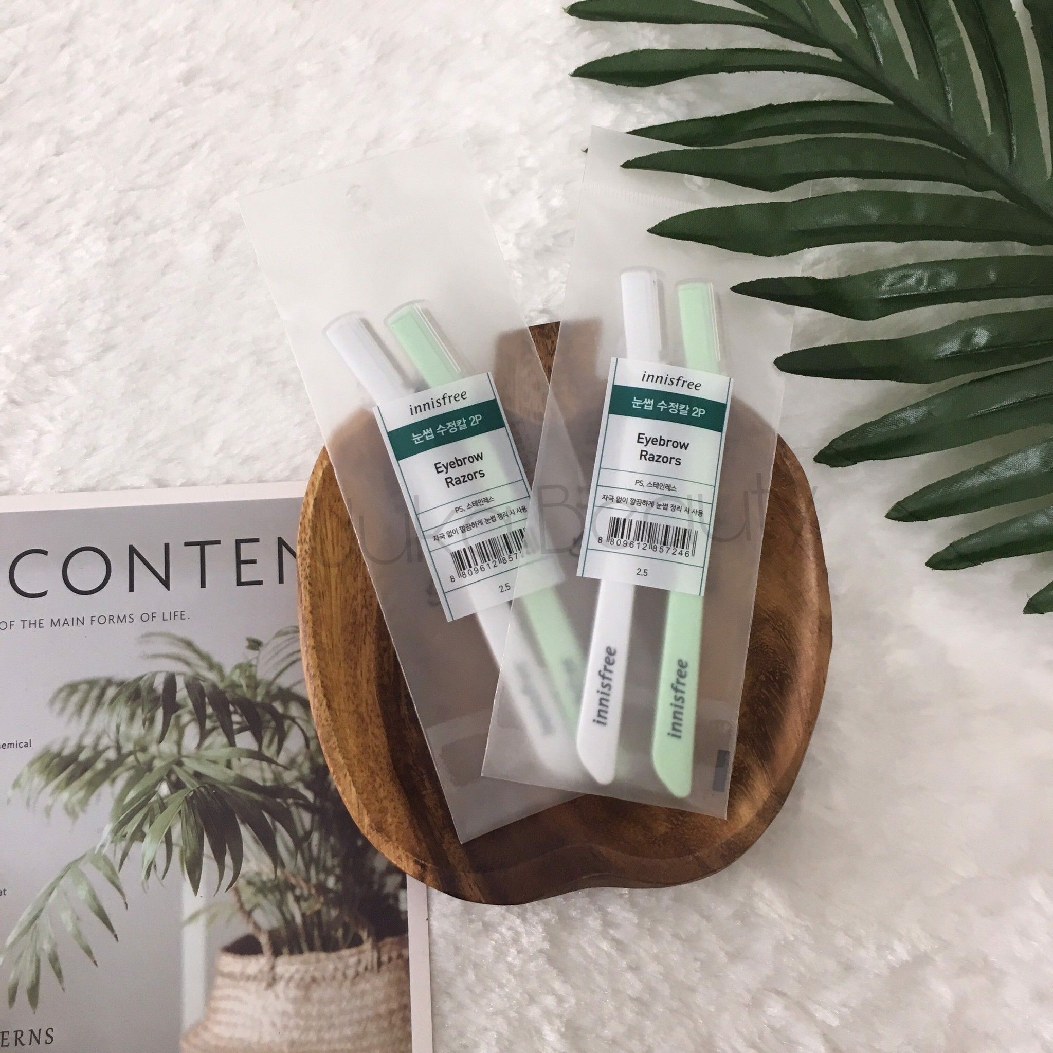 Dao tỉa chân mày Innisfree Eyebrow Razors (Bộ 2 dao)