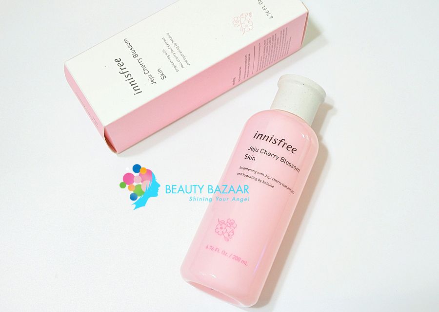 Nước Hoa Hồng Dưỡng ẩm Innisfree Jeju Cherry Blossom Skin 200ml