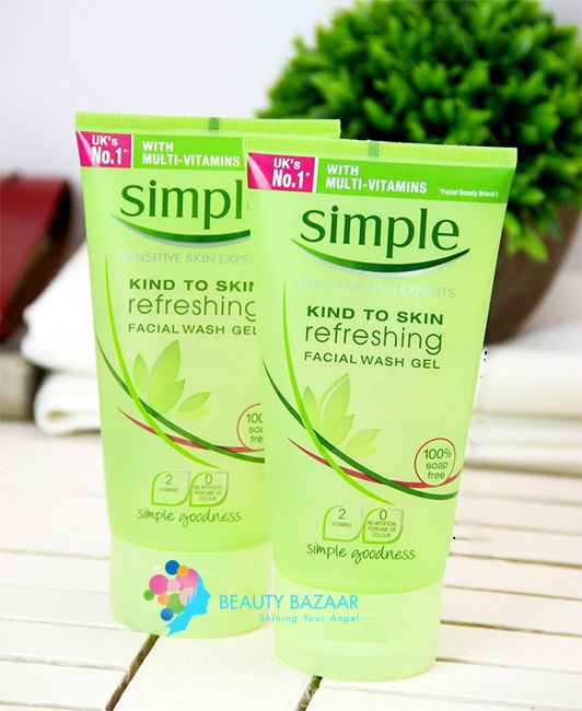 Sữa Rửa Mặt Sạch Sâu Làm Dịu Da Simple Refreshing Facial Wash 150ml