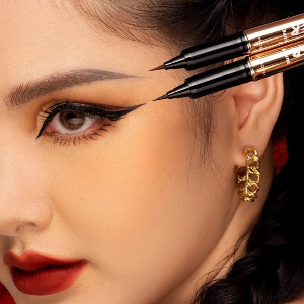 Kẻ Mắt Nước Siêu Mảnh, Lâu Trôi Lemonade SuperTiger Tigereyes Liner 1g