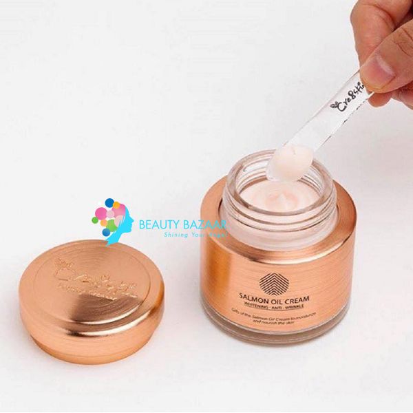 Kem Dưỡng Trắng Sáng Ngăn Ngừa Lão Hóa Chiết Xuất Dầu Cá Hồi Cre8skin Salmon Oil Cream 80g