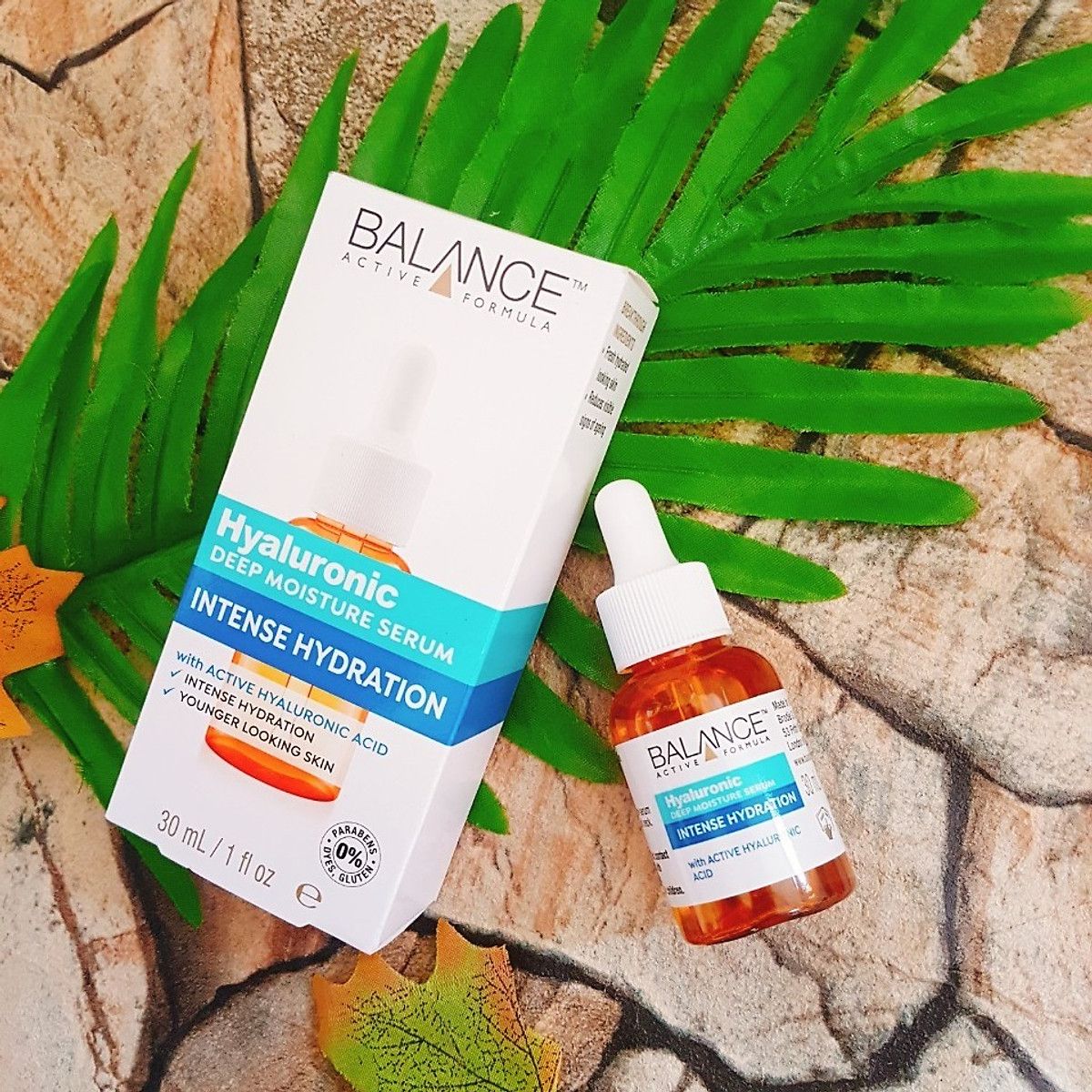 Tinh Chất Cấp Nước Dưỡng Ẩm Balance Active Formula Hyaluronic Deep Moisture SKU: 5012368040081
