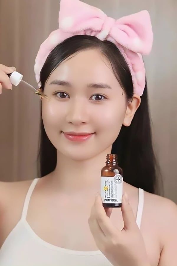 Tinh Chất Dưỡng Trắng Mờ Thâm PrettySkin Melas x Plus Whitening Care & Anti - Wrinkle 30ml