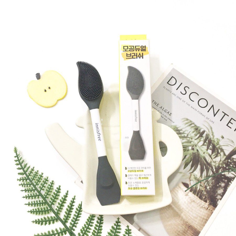 Cọ 2 đầu rửa mặt và lấy mặt nạ Innisfree Pore Dual Brush
