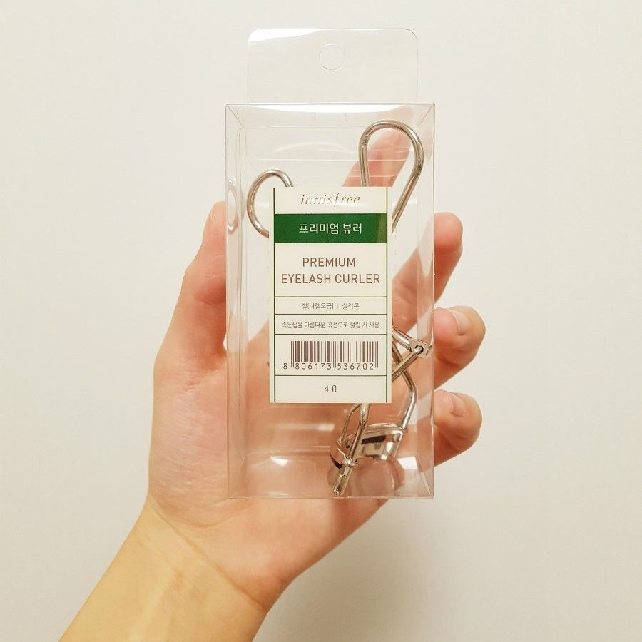 Kẹp Bấm Mi Cong Vút Innisfree Premium Eyelash Curler