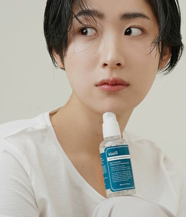 Tinh chất cấp ẩm sâu làm mềm da Klairs Rich Moist Soothing Serum 80mL