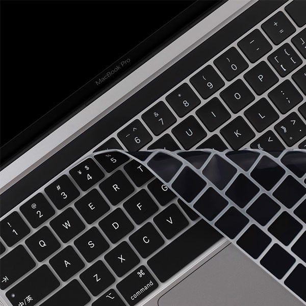 Phủ bàn phím Innostyle TPU Mac Pro 14