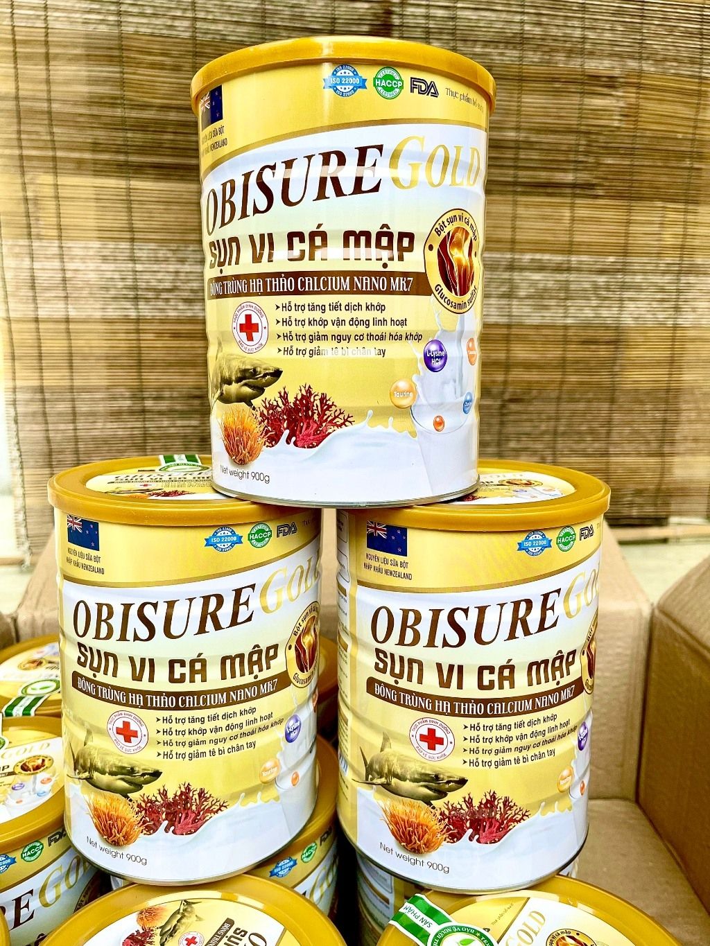 Sữa Obisure Gold sụn vi cá mập vàng 900G - Lon sơn