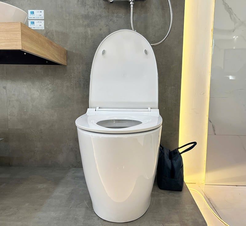 Bàn cầu 1 khối VF-1808ET American Standard
