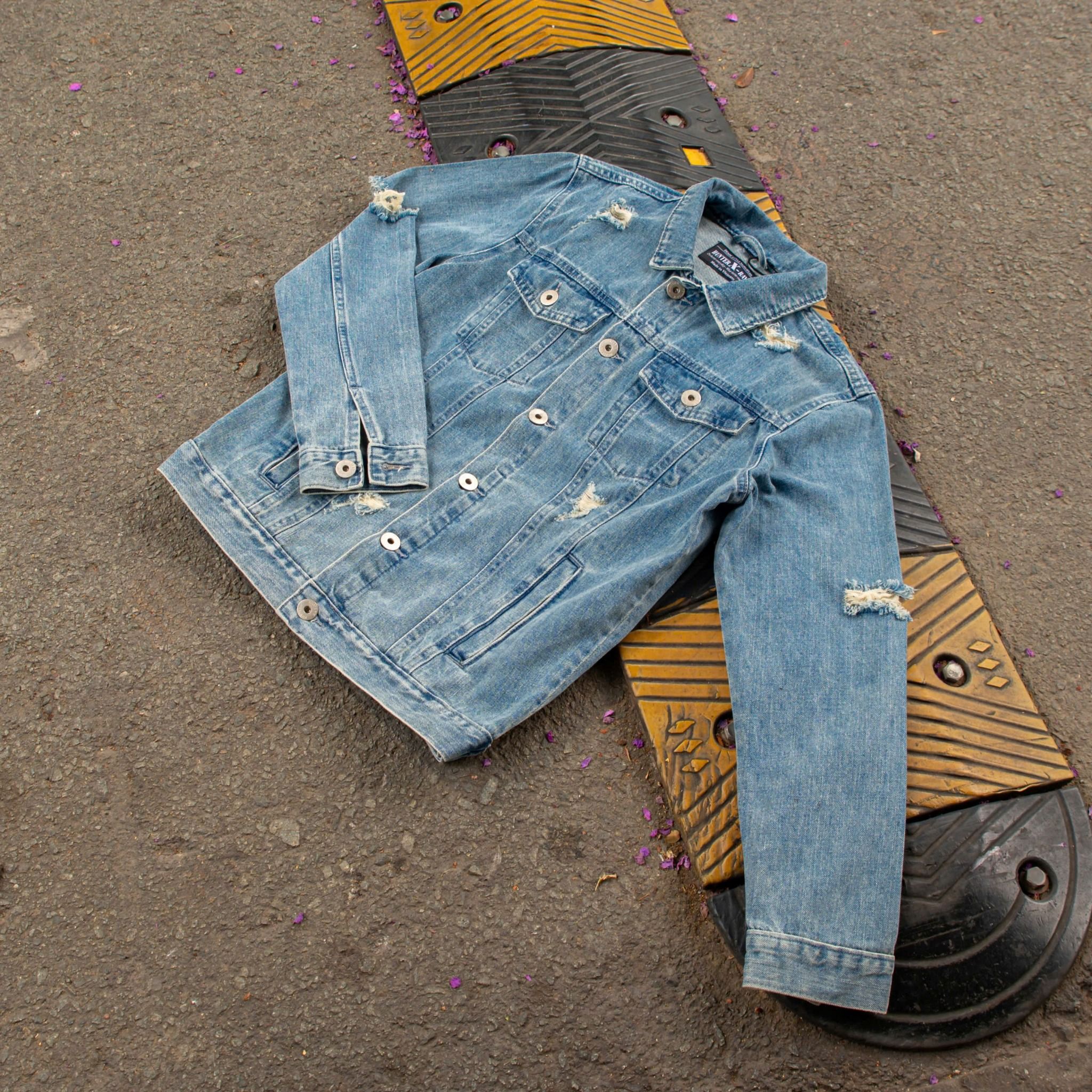 AK JEAN K18 HUNTERXRAYS