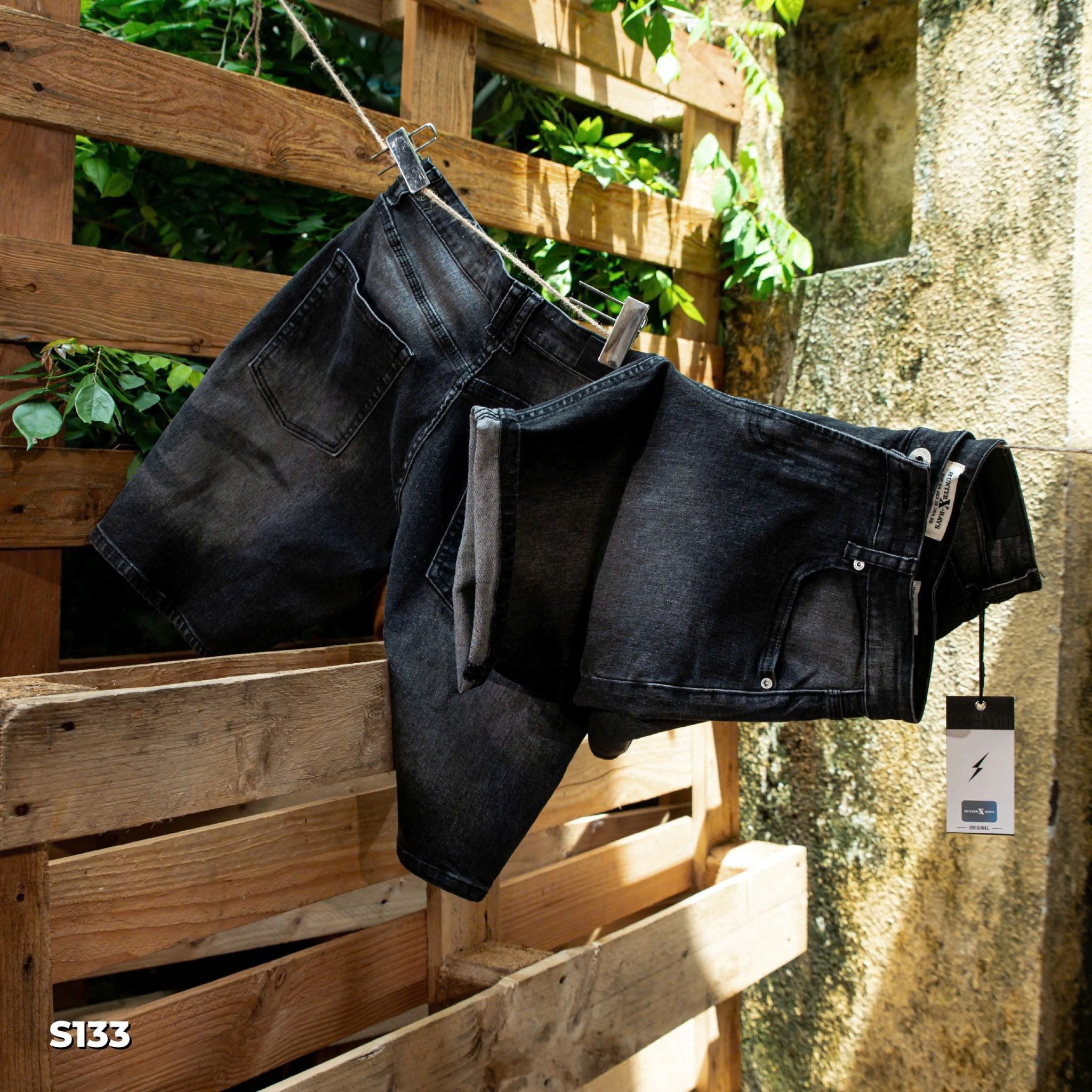 QJ SHORT S132 S133 XÁM ĐEN HUNTER