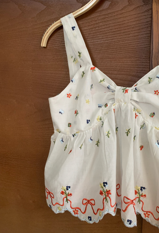 Anne Top -