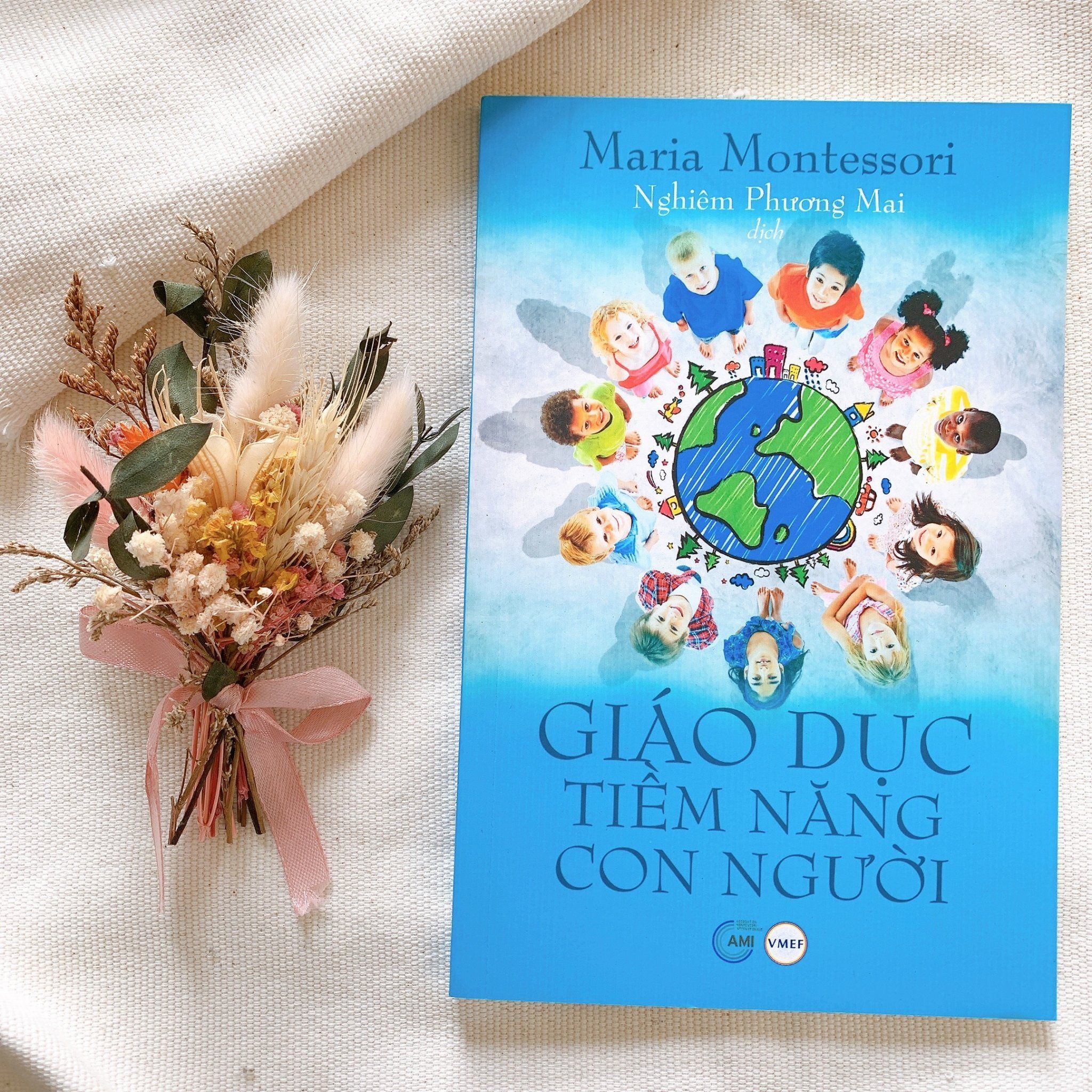 Giáo dục Tiềm năng con người | Sách Montessori | VMEF