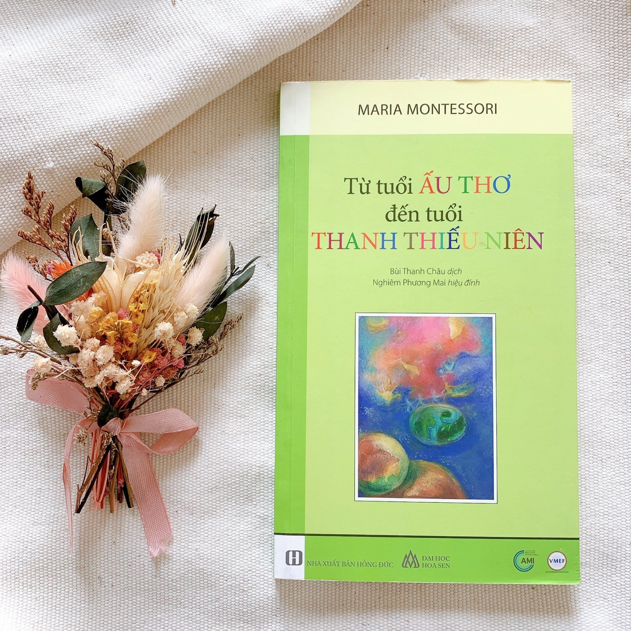 Từ tuổi Ấu thơ đến tuổi Thanh thiếu niên | Sách Montessori |VMEF