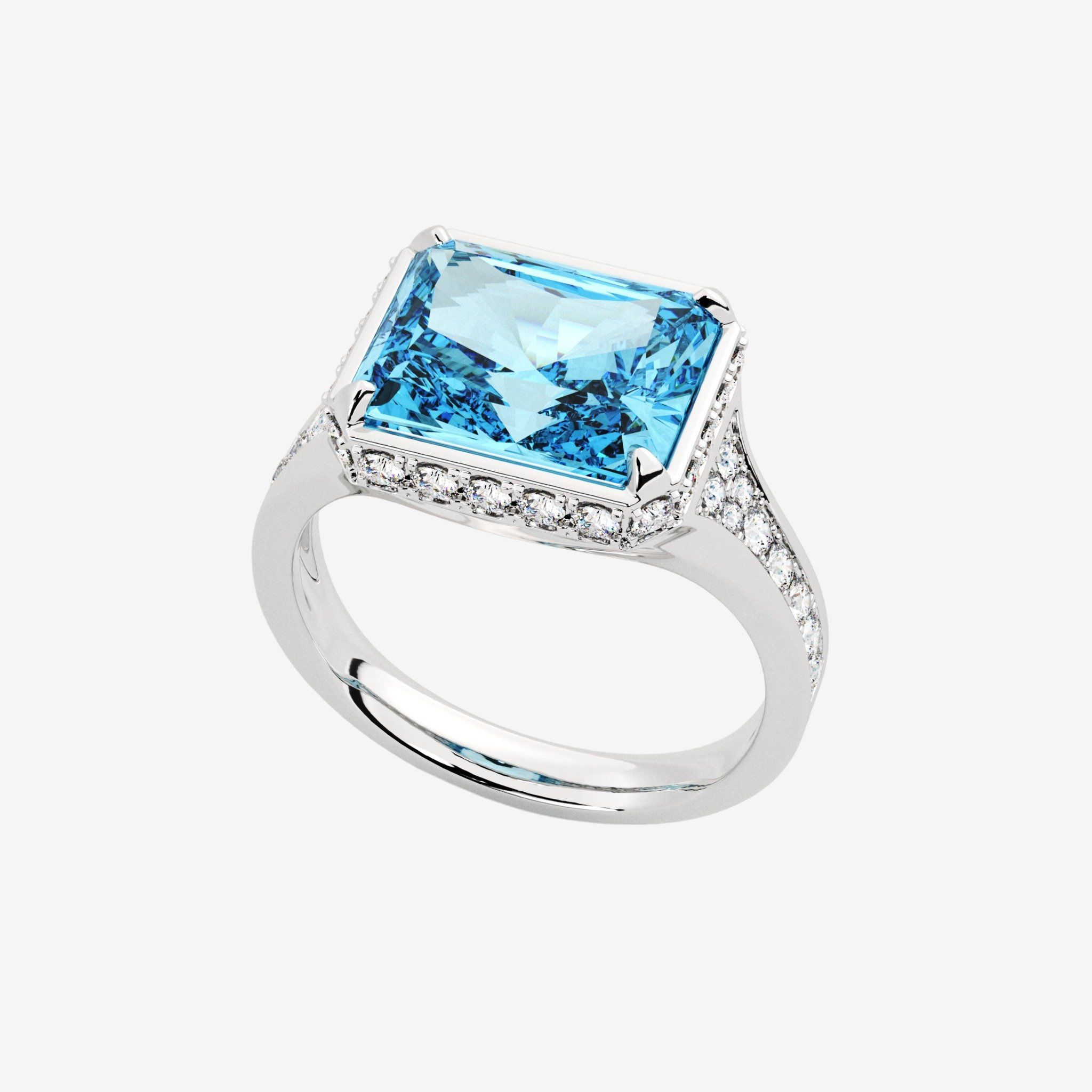 ACCENTED HALO RING