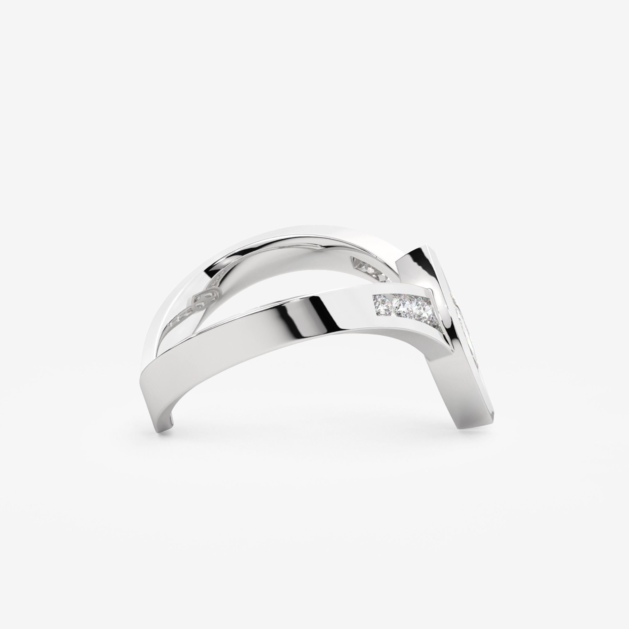 BEZEL-SET CONTOUR RING