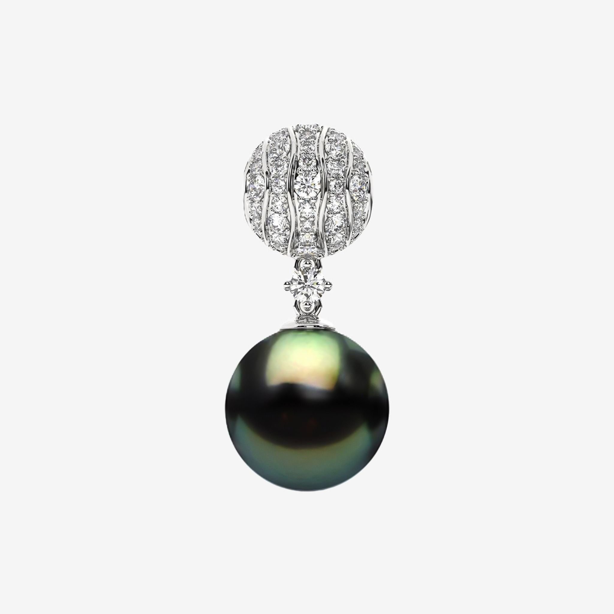 ACCENTED PEARL PENDANT