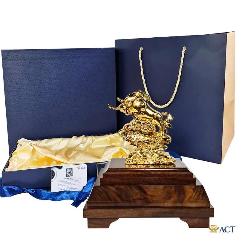 Quà tặng Tượng Trâu dát vàng 24k ACT GOLD ISO 9001:2015 (Mẫu 8)