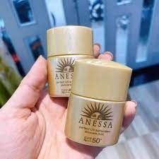 Anessa - Sữa Chống Nắng 12ml #Vàng (Mini)