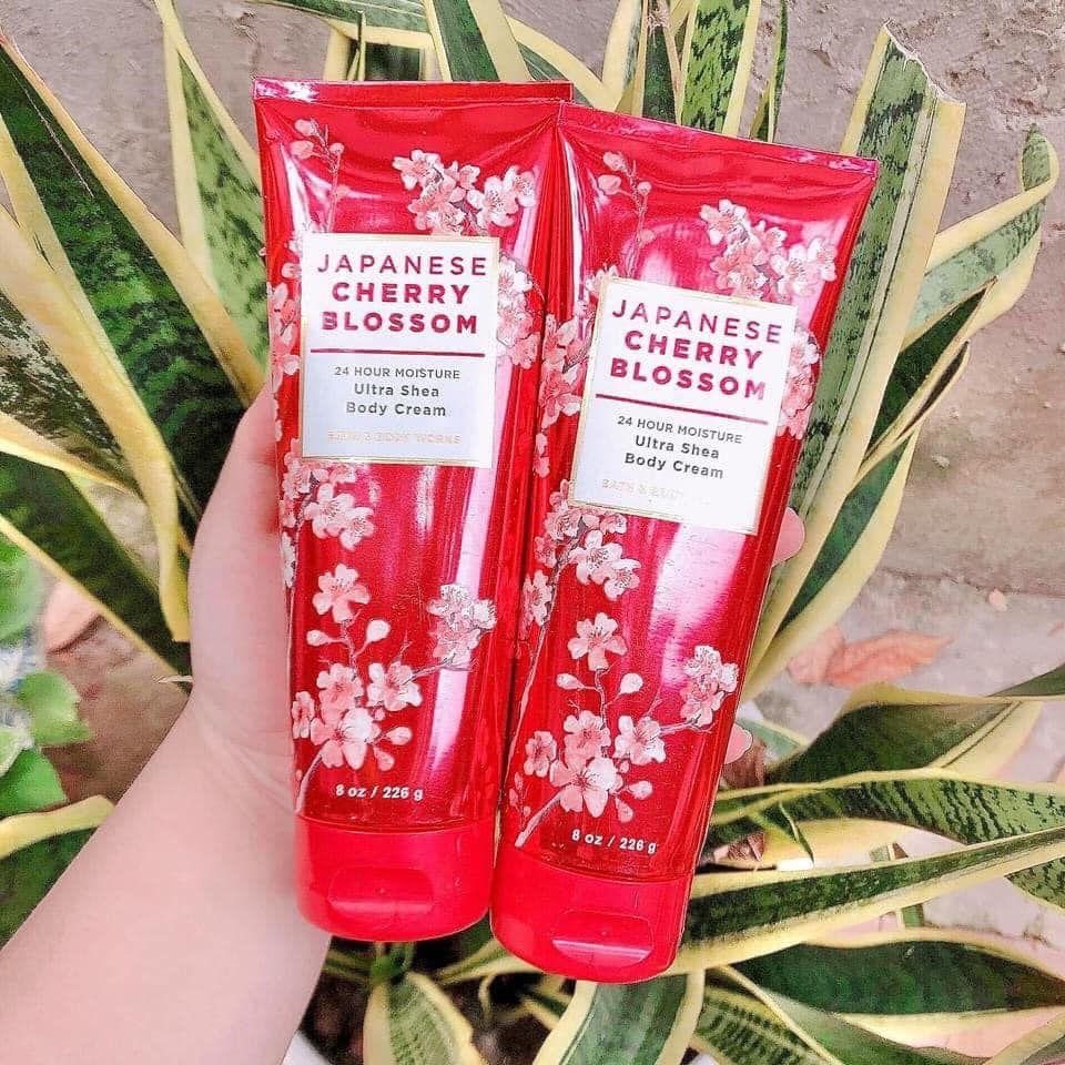 BBW - Body Cream 226g #Cherry Blossom (Mẫu mới)