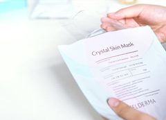 Nạ thạch Celderma Crystal Skin Mask (Hồng-Vỏ Bóng)